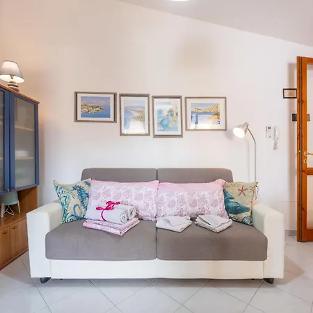 Vanda By Interhome Appartement